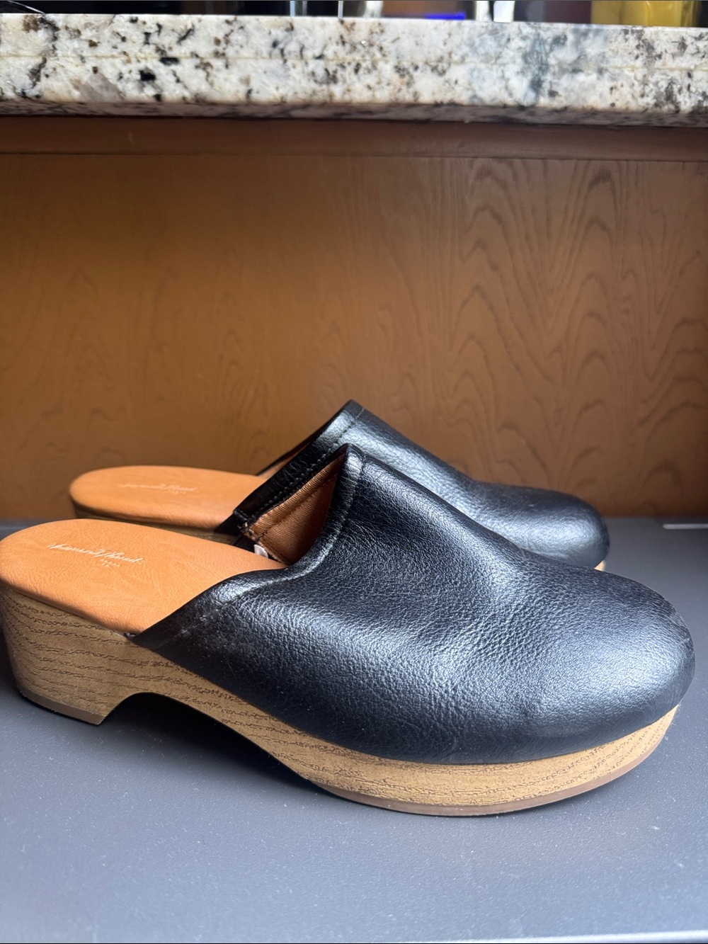 Universal Thread Black Leather Platform Clogs with Wood-Effect Sole